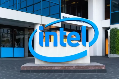 Erfahrener Analyst senkt die Prognose für den Intel-Aktienkurs