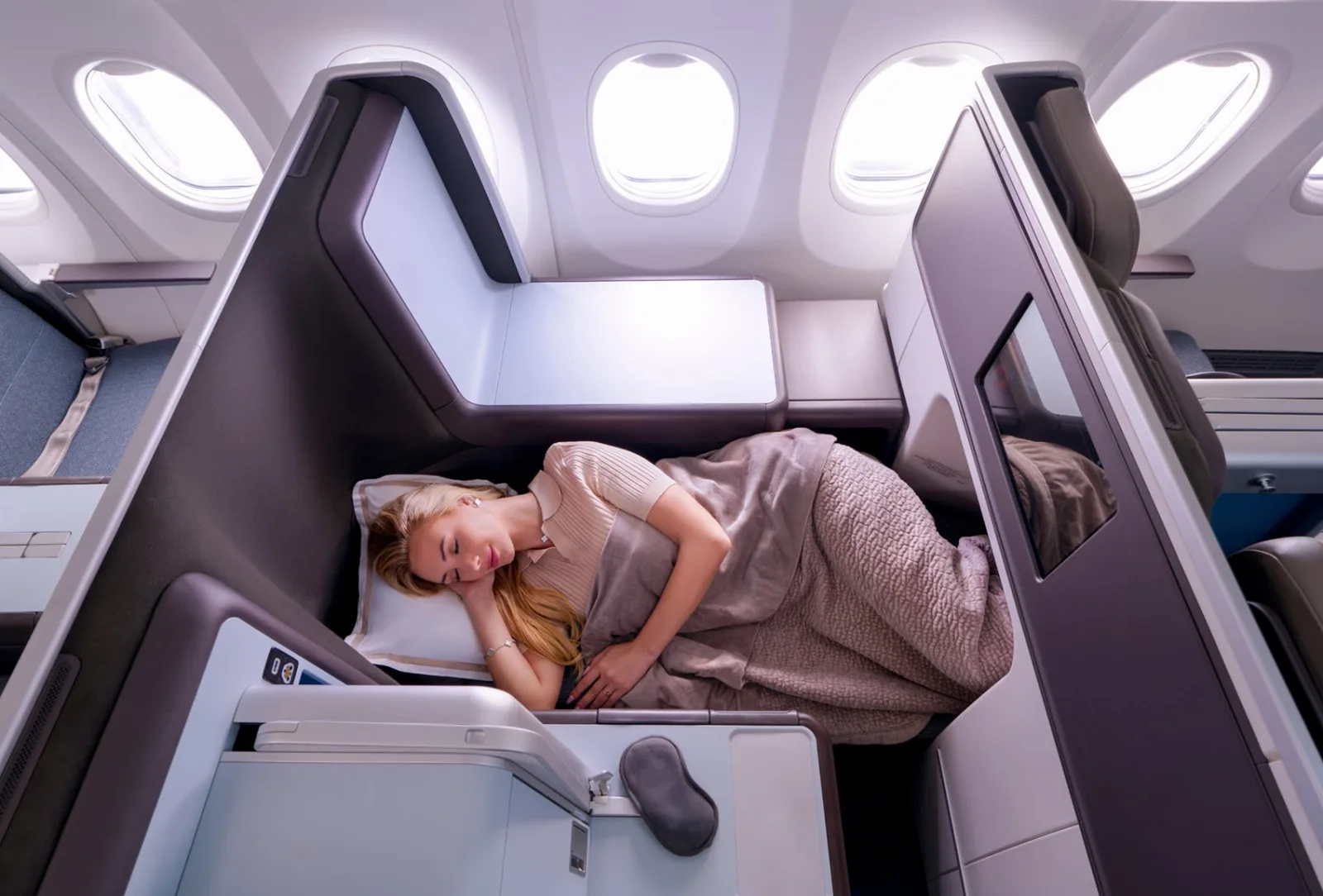 Flydubai Expands Fleet to Over 100 Aircraft with Delivery of 11 New Planes