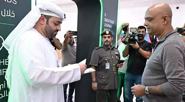 دبی، با سرویس 'کلیک و سفر' تحولی در فرودگاهها ایجاد میکند