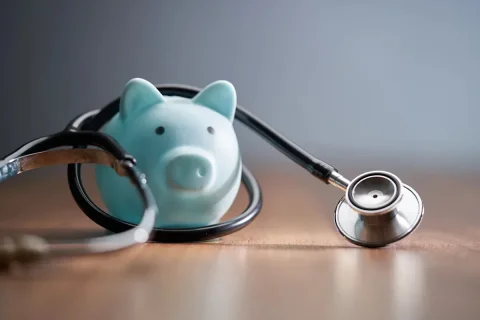 حسابات التوفير الصحي؛ مفتاح إدارة التكاليف الطبية