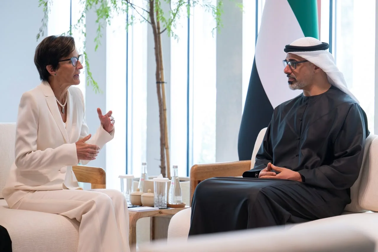 الرئيس التنفيذي لسيتي، جين فريزر، يلتقي بقيادة الإمارات للنمو والاستثمار