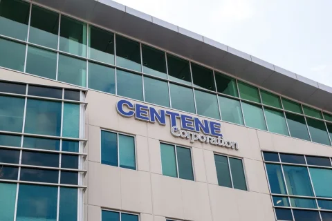 آیا سهام Centene در رقابت با بخش سلامت درخشیده است؟