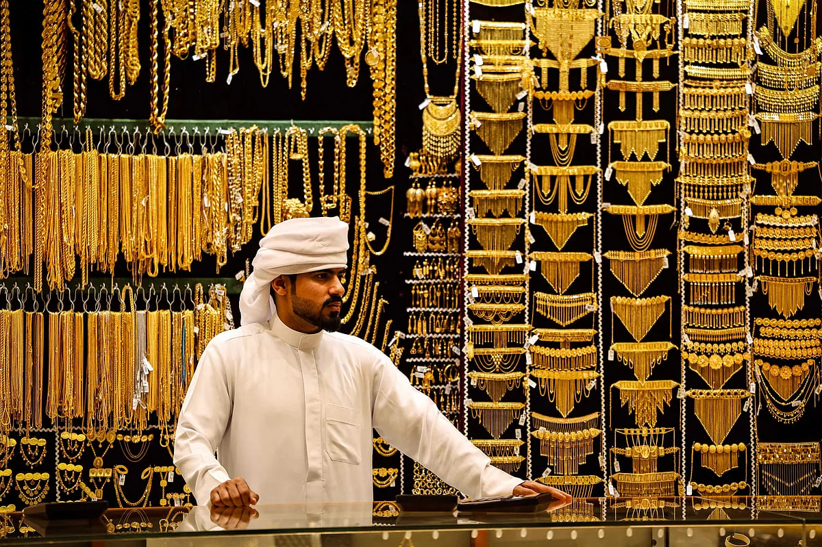 کاهش شدید قیمت طلا در دبی به ۳۰۰ درهم