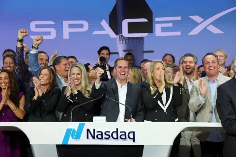 SpaceX و قرارداد جدیدش در دنیای هوش مصنوعی: ۱۰۰ میلیارد دلار در افق!