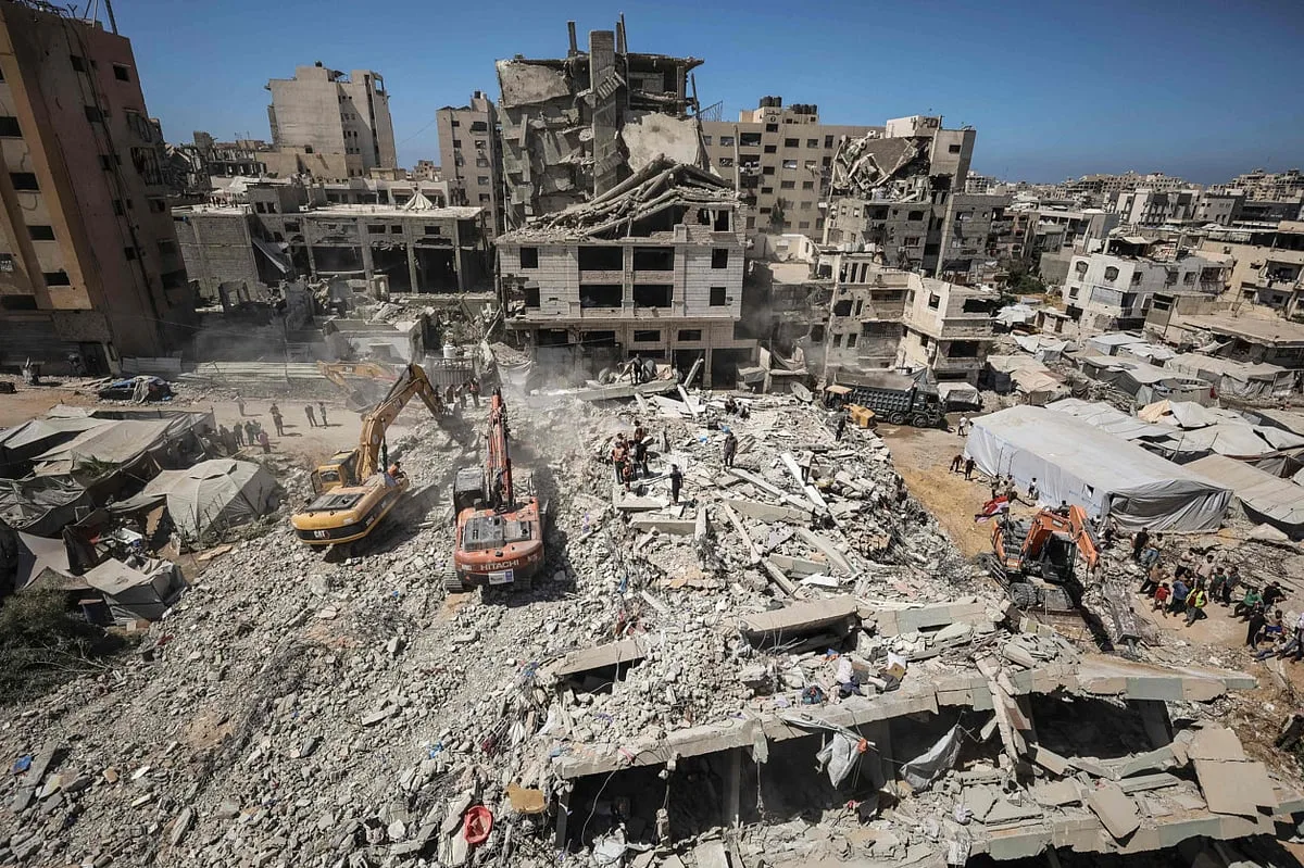 Tragedy in Gaza: Building Collapse Claims 20 Lives