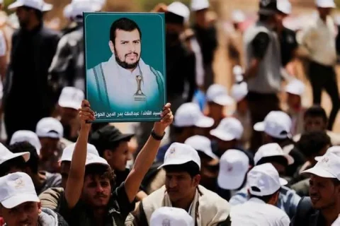 الانتصار العسكري للحوثيين وزيادة قوة قائدهم الغامض