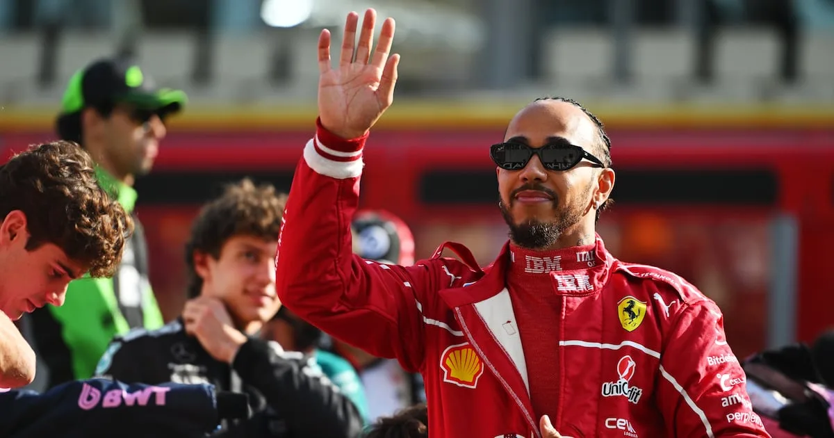 لوئیس همیلتون از پایان فصل F1 در قطر و ابوظبی حمایت کرد