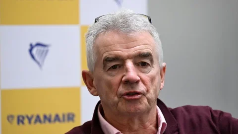 مدیر Ryanair: مسافران نمی‌توانند با «تجاوزگران کرایه» پرواز کنند