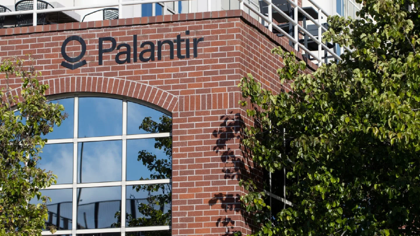 Palantir و Nebius: شراکت برای زیرساخت هوش مصنوعی دولتی