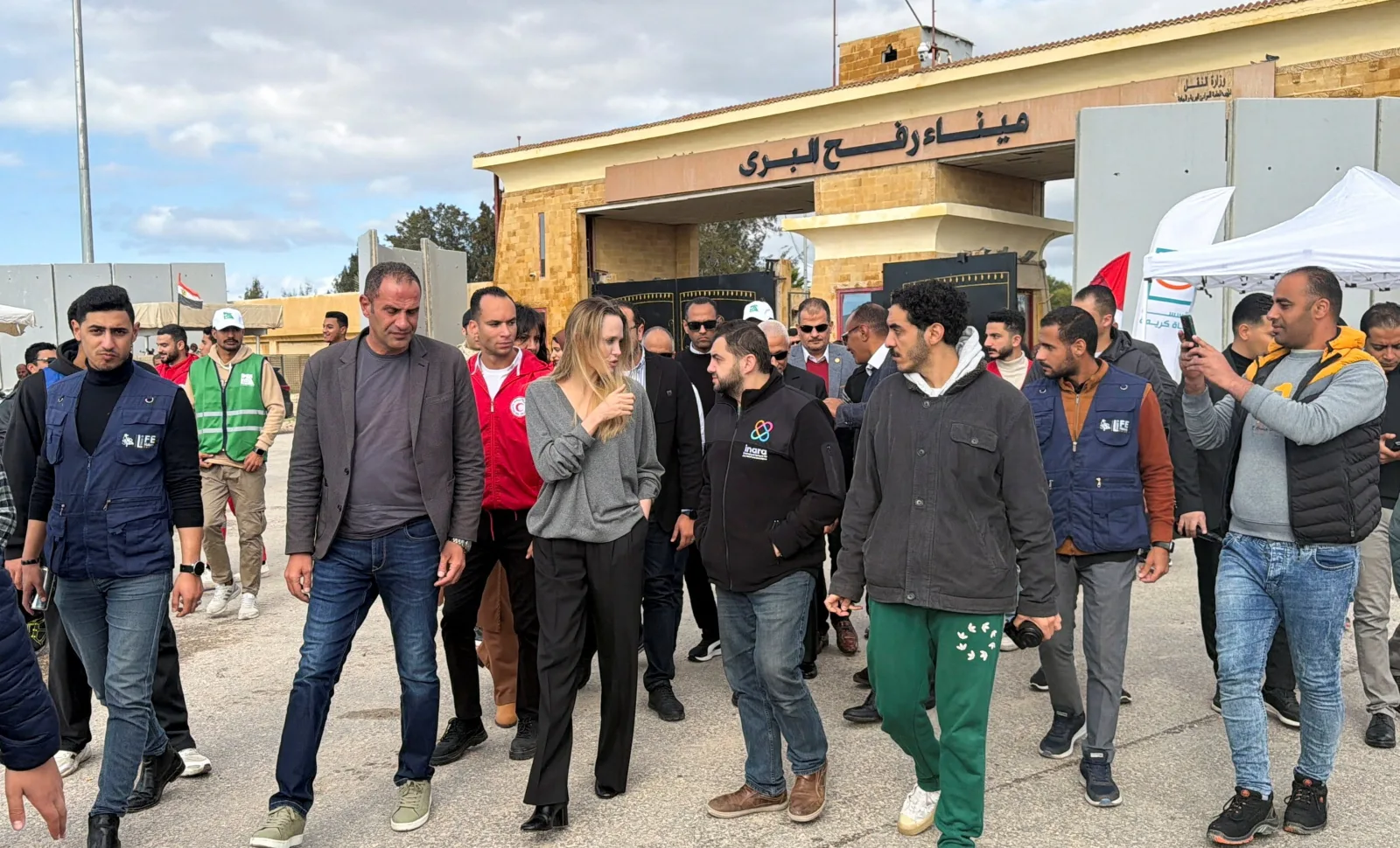 آنجلینا جولی تصاویر ویرانی غزه را منتشر کرد و به کمک فوری فراخواند